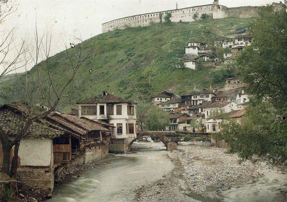 Fotografi të rralla me ngjyra të Prizrenit dhe Prishtinës nga viti 1913