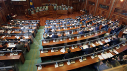 Sot vazhdimi seancës, pritet votimi i rezolutës për dialogun