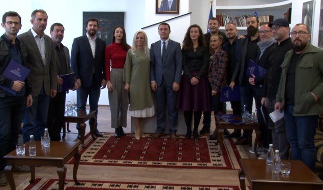 Komuniteti artistik nga sot merr pagat me rritje