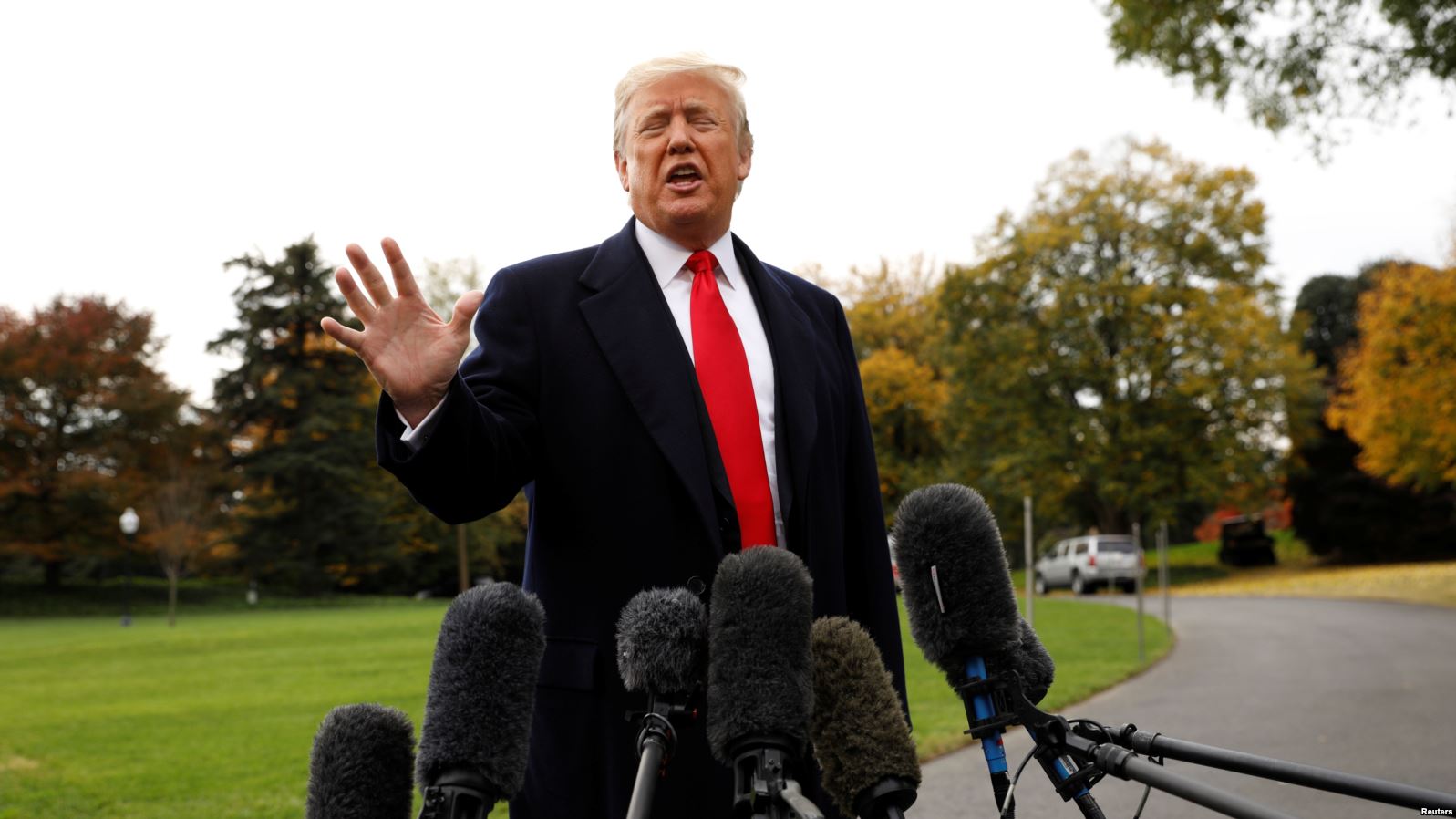Trump thotë se mund të bëjë marrëveshje tregtare me Kinën
