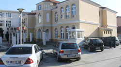 Gjashtë pretendentë nga parti të ndryshme shqiptare synojnë të udhëheqin me Këshillin Nacional të Shqiptarëve në Serbi