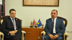 Mustafa kërkon mbështetjen e Britanisë për anëtarësimin e Kosovës në organizata ndërkombëtare