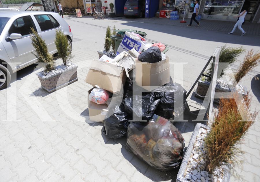 Nis shqiptimi i gjobave të para për ata që hedhin mbeturina ku s’duhet
