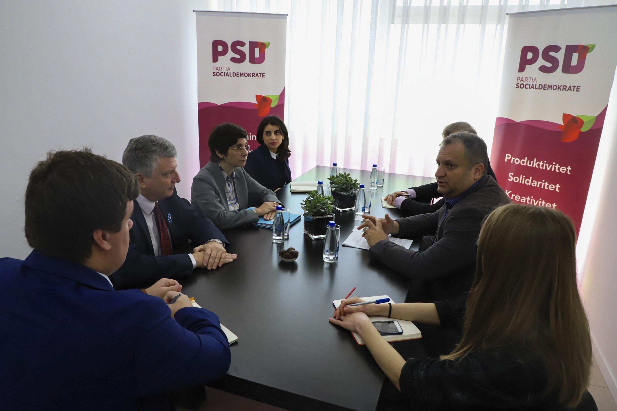 PSD-ja i thotë zyrtares franceze se Thaçi s’ka legjitimitet për dialogun me Serbinë