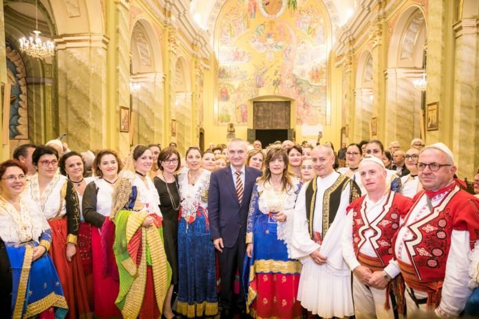 Pa arbëreshët s’do të kishte as Shqipëri, as Kosovë, pohon Meta