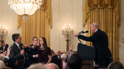 Trumpi përplaset me gazetarin e CNN-it në konferencën për media