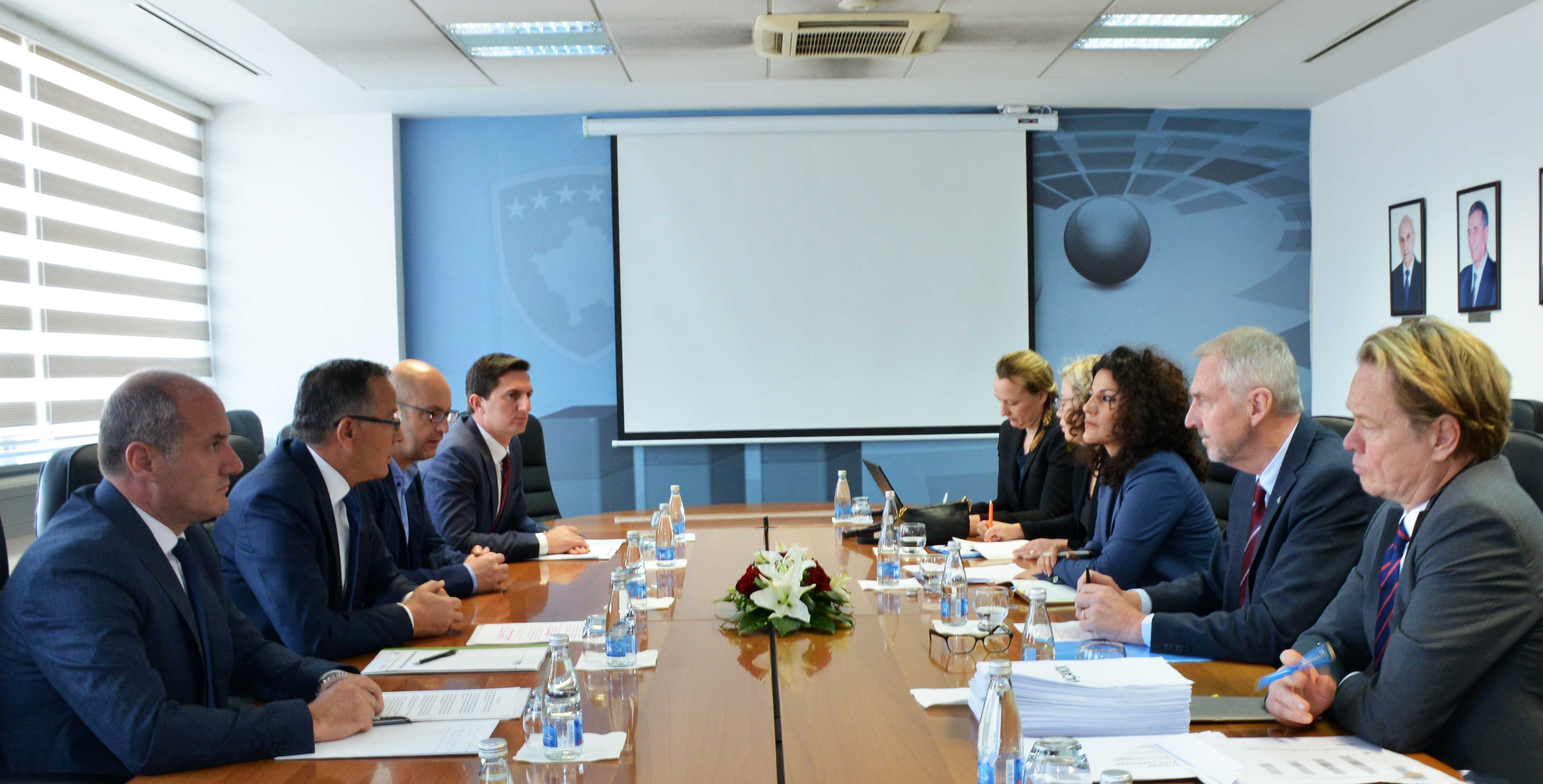 Hamza: Projekti Pro Tax 2 një nga projektet më të suksesshme të Ministrisë së Financave