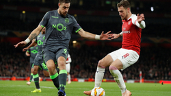Arsenali barazon, por kalon tutje në Ligën e Evropës