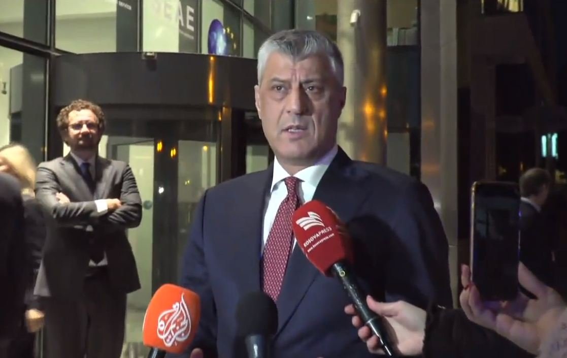 Thaçi optimist për marrëveshje, opozita kundërshton në Facebook