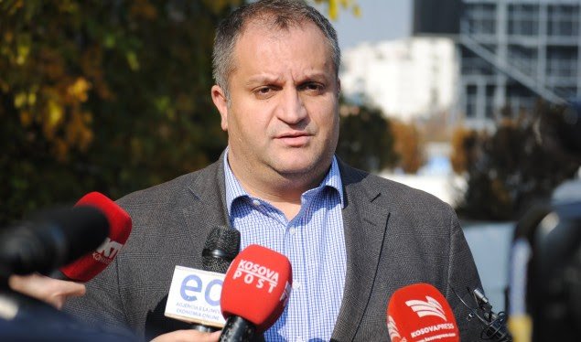 Ahmeti tregon pse shkarkoi drejtorët e VV-së, mohon koalicionin me PDK-në