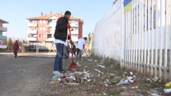 Pastrohet lagja rome në Mitrovicë të cilën e kishte mbuluar bërlloku