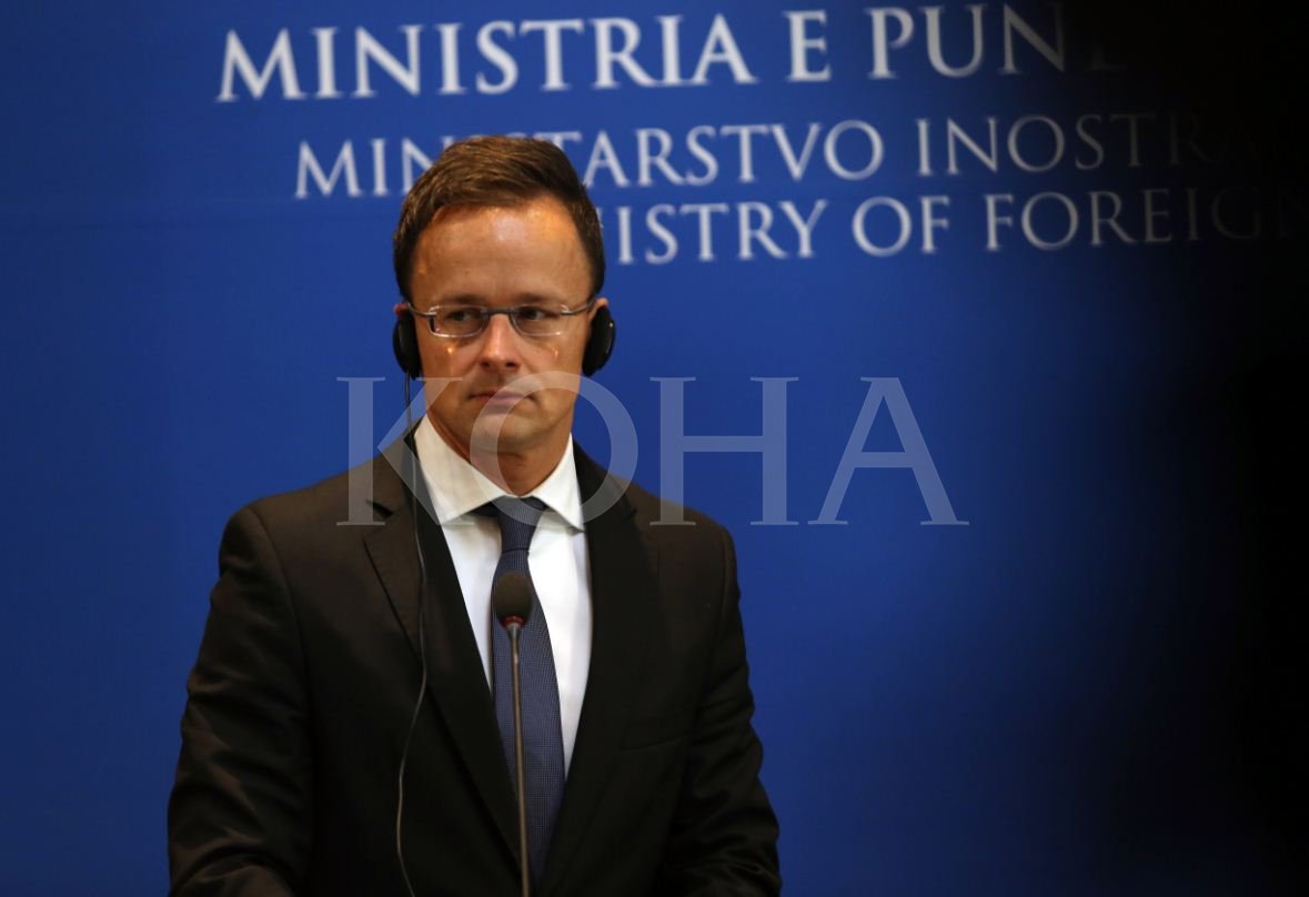 Hungaria e quan të padrejtë vendimin e BE-së për vizat ndaj Kosovës