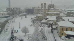 Korça zbardhet nga bora
