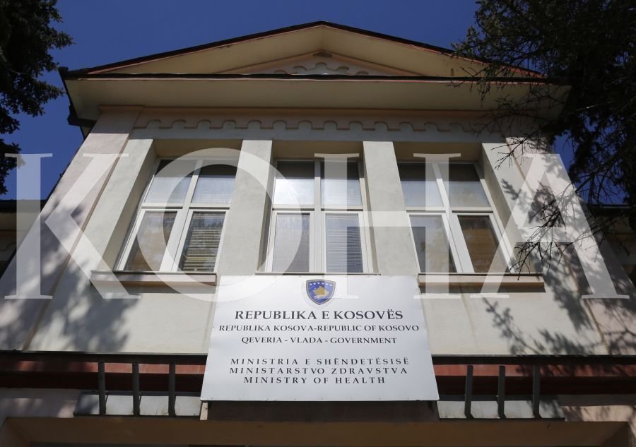 Arrestohen dy zyrtarë shëndetësorë për keqpërdorim të mjeteve financiare
