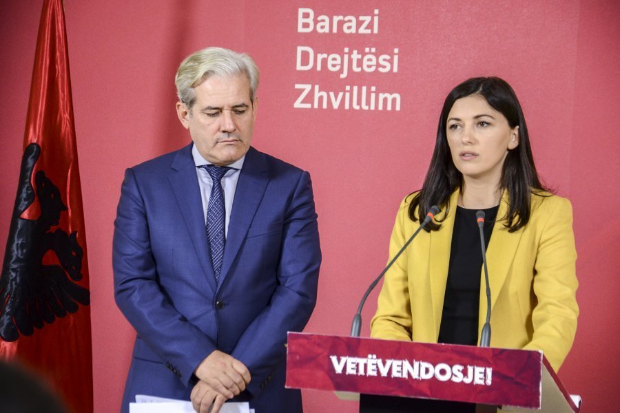 “Thaçi, Haradinaj, Pacolli janë fajtorët për dështimin”, thotë VV-ja