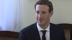 A do të dorëhiqet Zuckerberg nga Facebook?