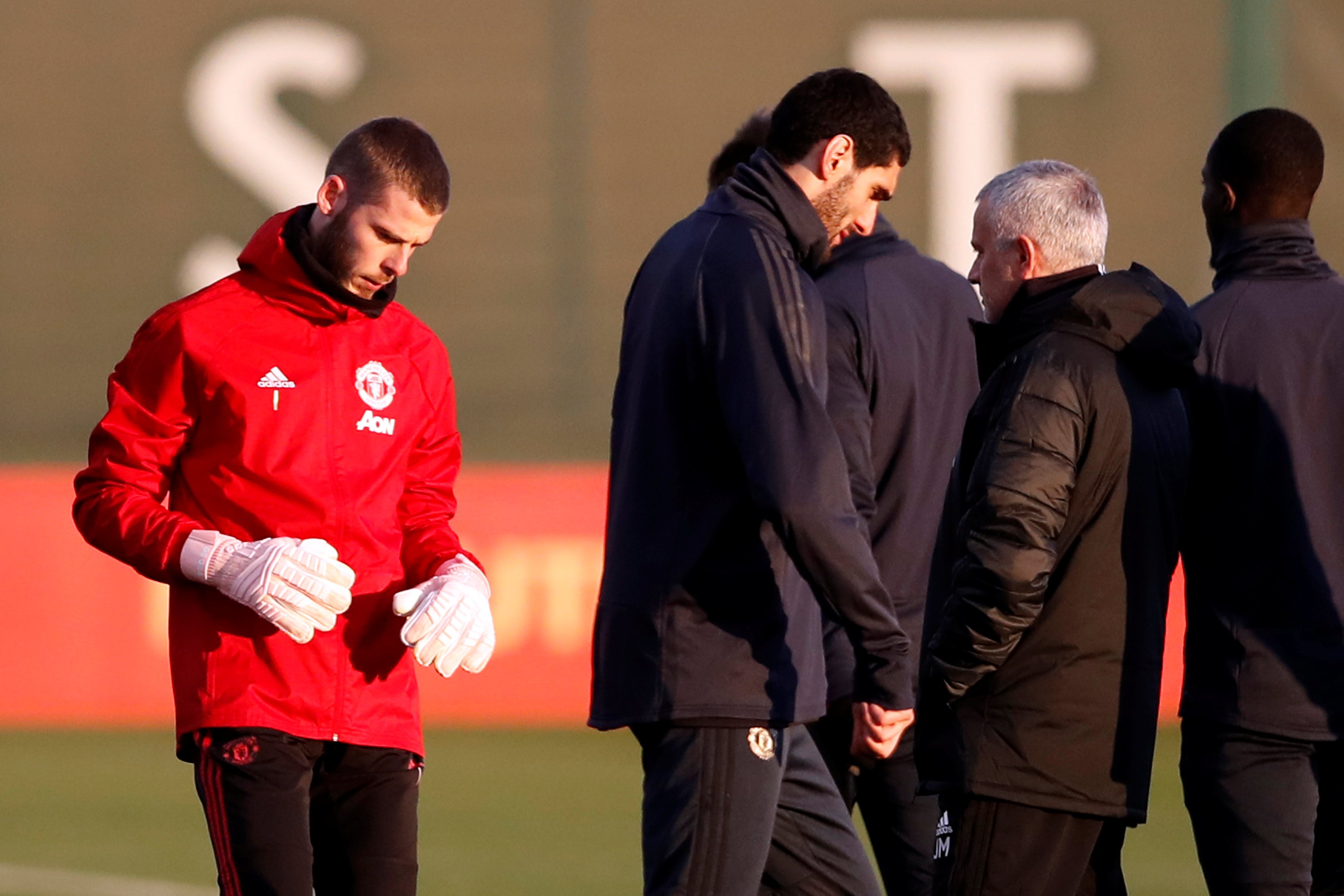 Mourinho thotë se De Gea s’do të largohet nga Unitedi