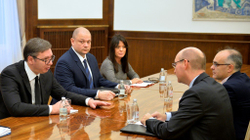 Vuçiq: Të gatshëm të vazhdojmë dialogun me Kosovën pas heqjes së taksës ‘anti-civilizuese’