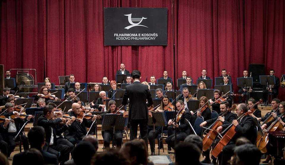 Koncerti i veprave moderne kulmoi me dramën për heroin kombëtar