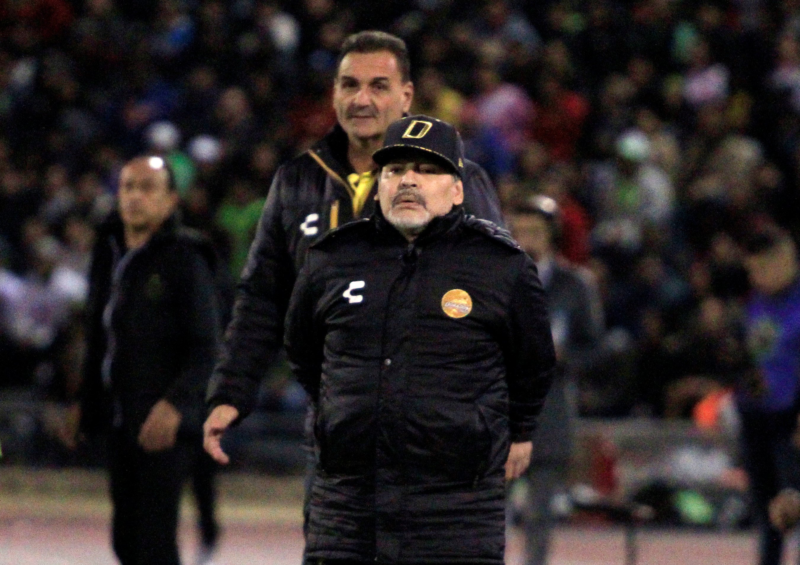 Maradona: Marrëzi që River Plate – Boca luhet në Madrid