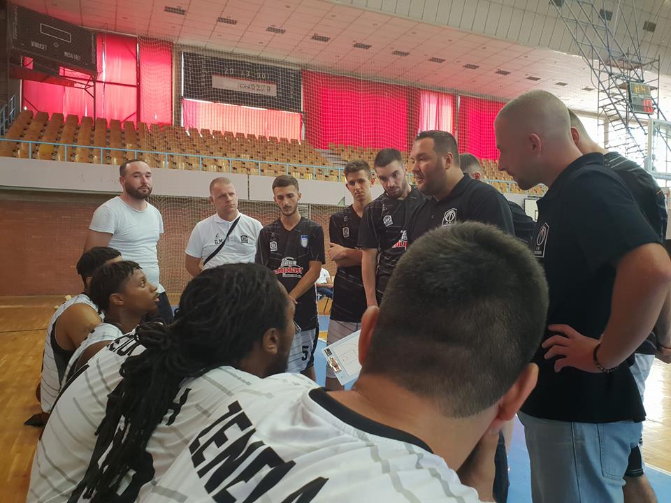Skuadra me tre vjet stazh po e merr primatin në qytetin e kampionit