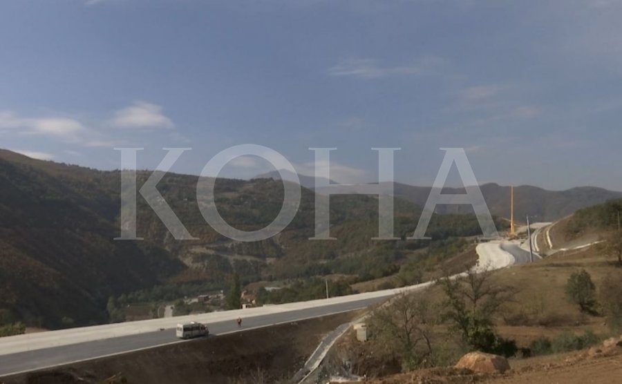 MI-ja do t’ia japë Bechtel&Enka-s 53 milionë, e për vonesat e saj ia zgjat afatin 152 ditë - kjo e mohon
