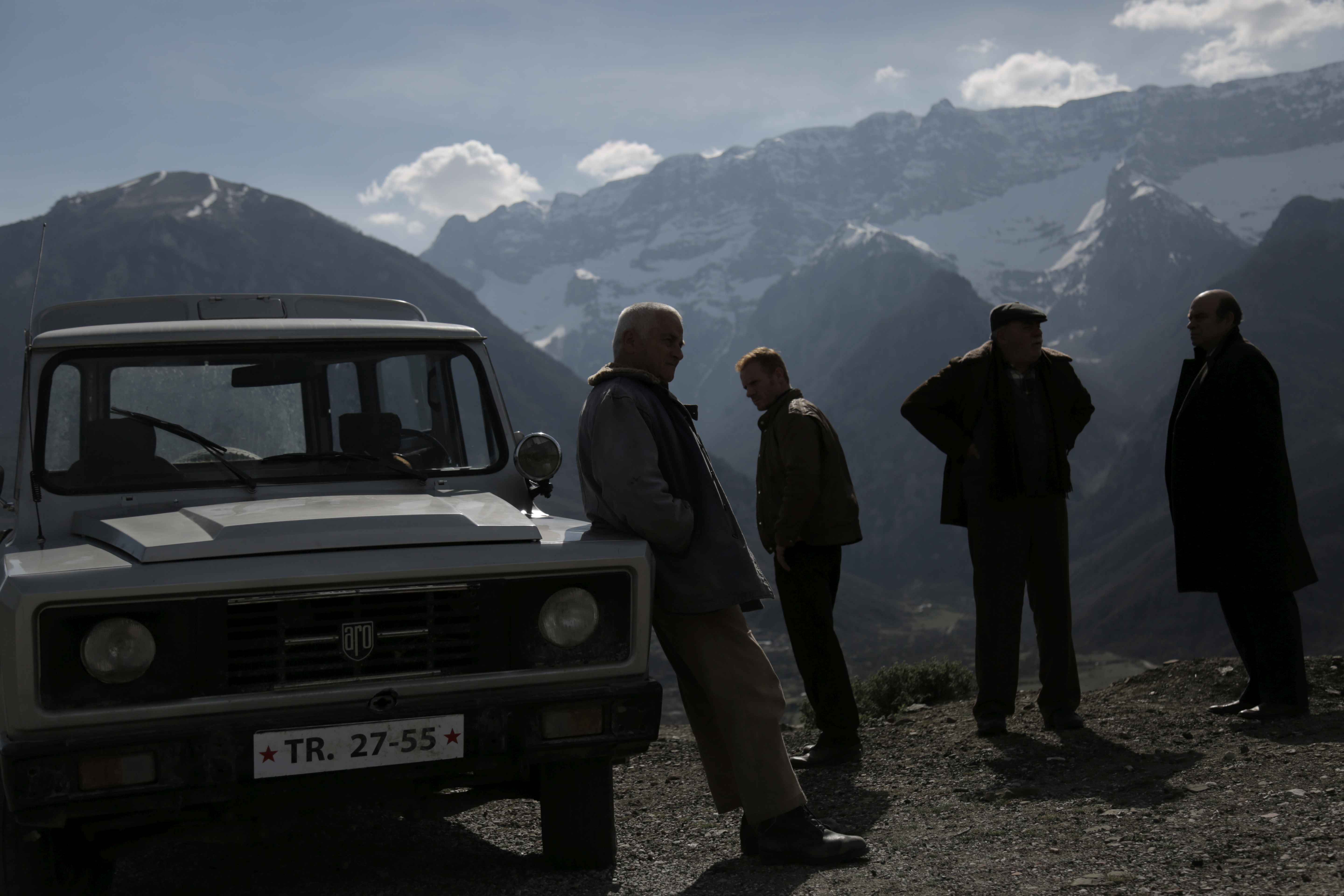 Filmi “Delegacion” i regjisorit Bujar Alimani, premierë sot në Varshavë
