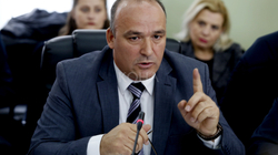 Deputeti Bulliqi rezulton pozitiv në testin për COVID-19