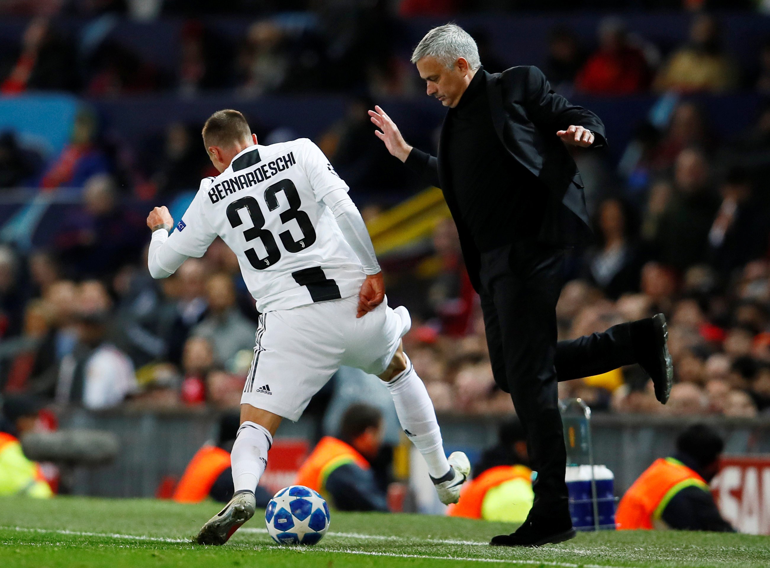 Dybala kalon Juven në epërsi ndaj Unitedit