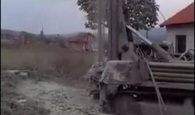Nis hapja e bunarëve në Skenderaj për familjet që kanë mungesë të ujit të pijshëm