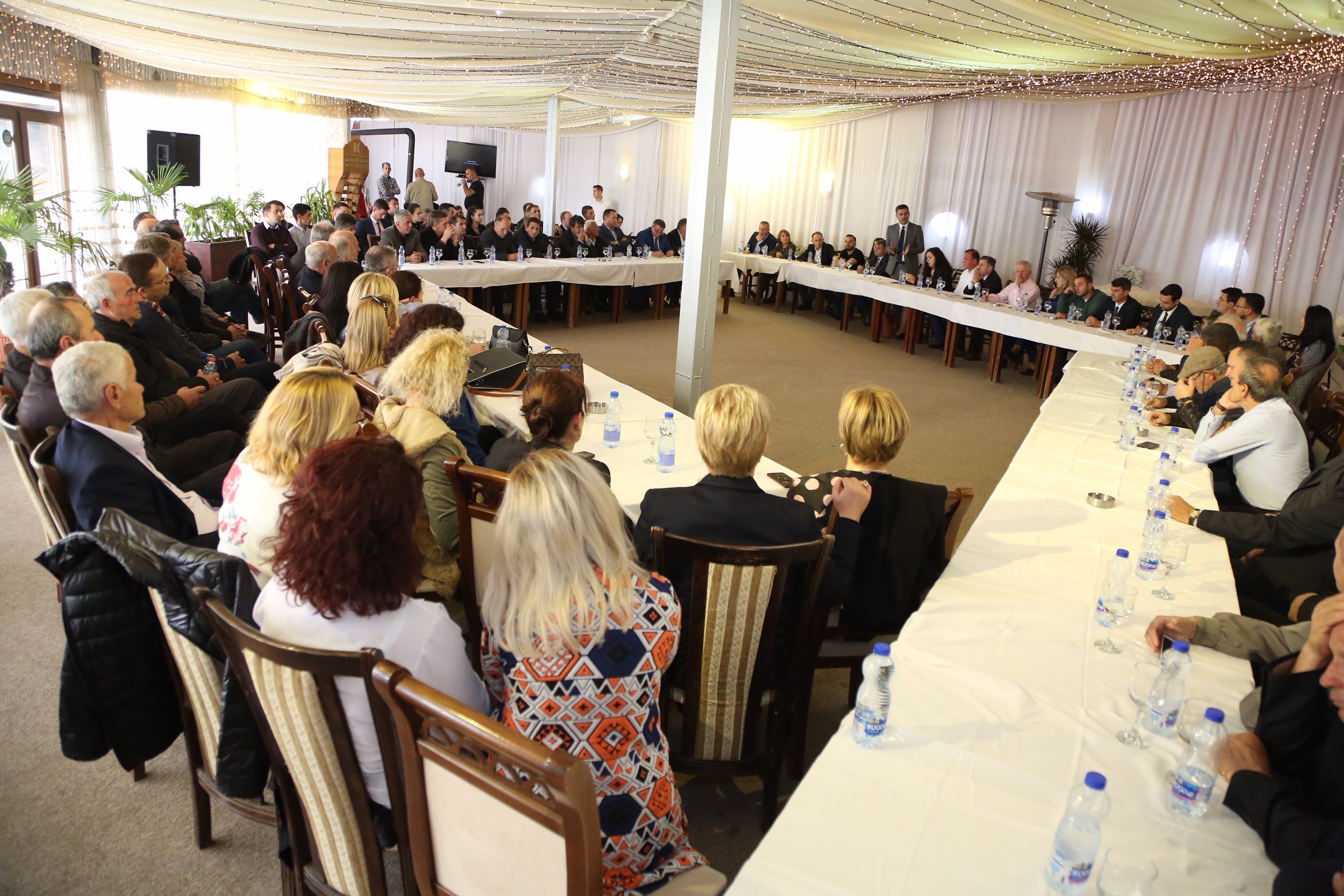 LDK-ja ua tregon strukturave vijat për dialogun e kufijtë, e çështje tjera politike në vend