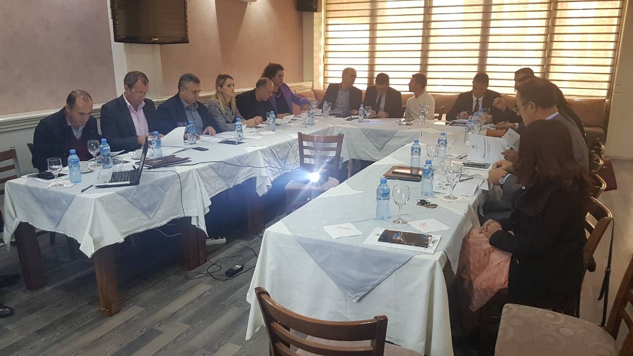 Kryetari i Lipjanit akuzohet për shpenzime enorme luksi