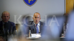 Haradinaj ka në kabinet 5 ministra me aktakuza, por e shkarkoi zv.ministrin që ende është i dyshuar
