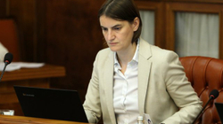 Në veri bllokohen disa rrugë për eskortën e Bërnabiqit