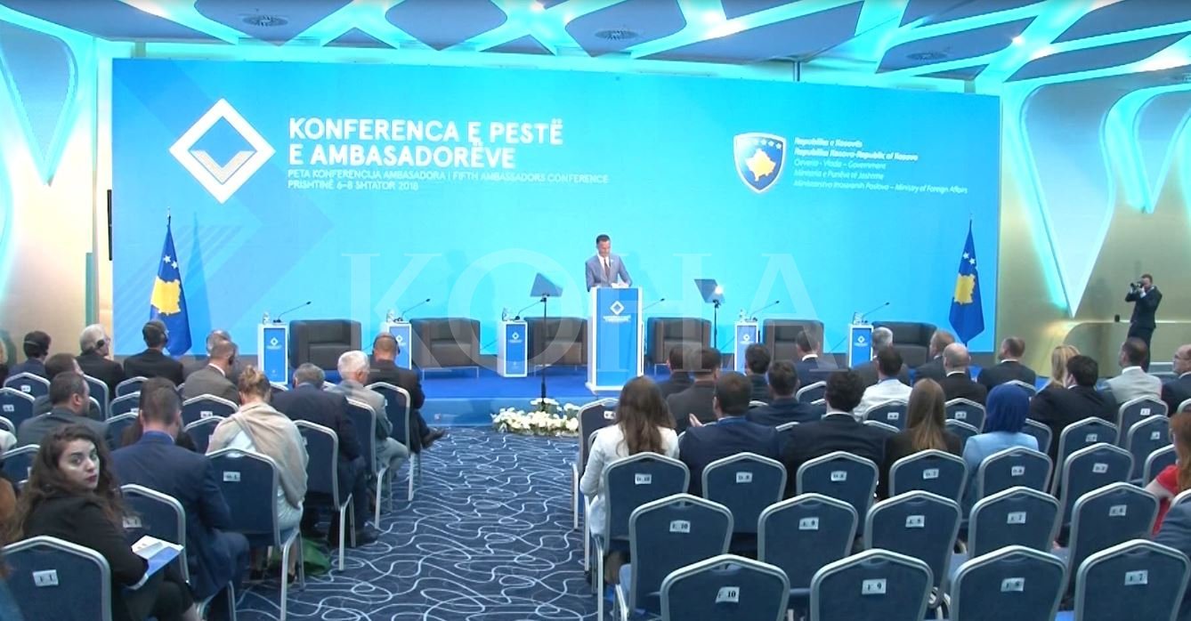 Haradinaj i ashpër ndaj ambasadorëve, Pacolli u kërkon më shumë punë