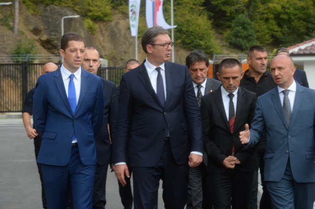 Vuçiqin në veri e shoqëron edhe kreu i BIA-s
