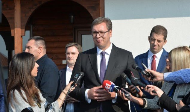 Vuçiqi thotë se do të tentojë të shkojë në Drenicë, pavarësisht ndalimit