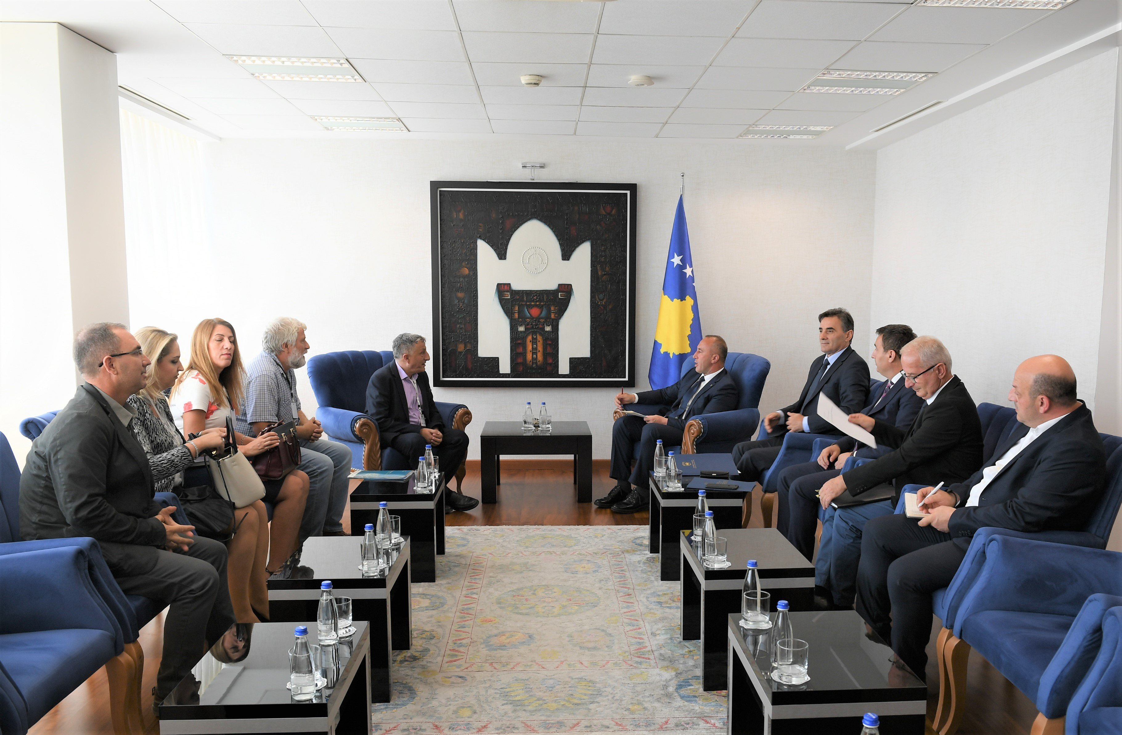 Përfaqësues të SBASHK-ut te Haradinaj, kundërshtojnë Projektligjin për pagat