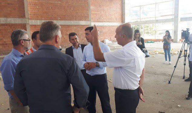 Në vitin e ardhshëm Kaçaniku bëhet me palestër të sporteve