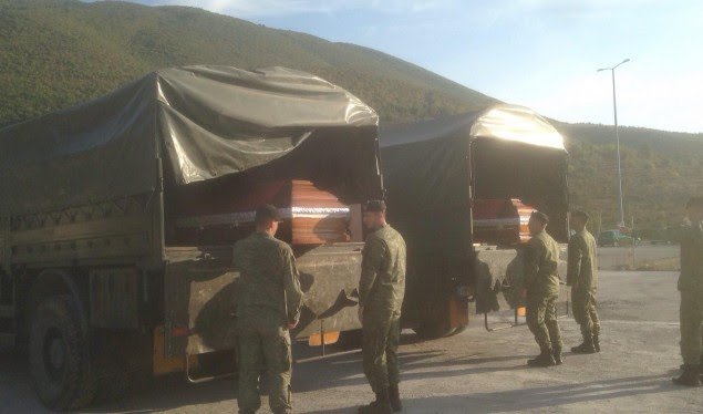 Eshtrat e Ahmet Krasniqit dhe Qazim Jakupit kthehen në Kosovë