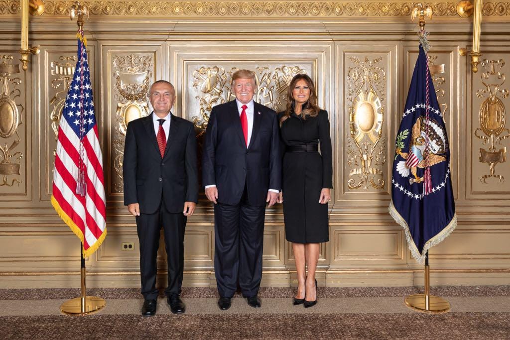 Meta takohet me Trumpin: Partneritet i fortë strategjik