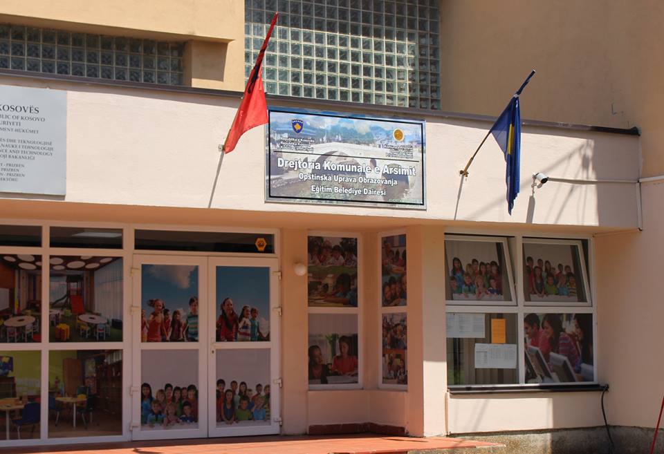 PDK-ja në Prizren akuzon Haskukën për politizim të fushës së arsimit