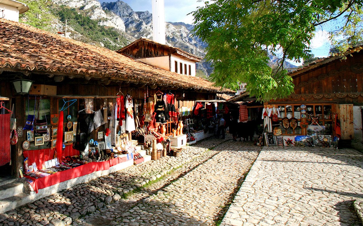 Turizmi kulturor në Shqipëri me 730 mijë vizitorë për 8 muaj