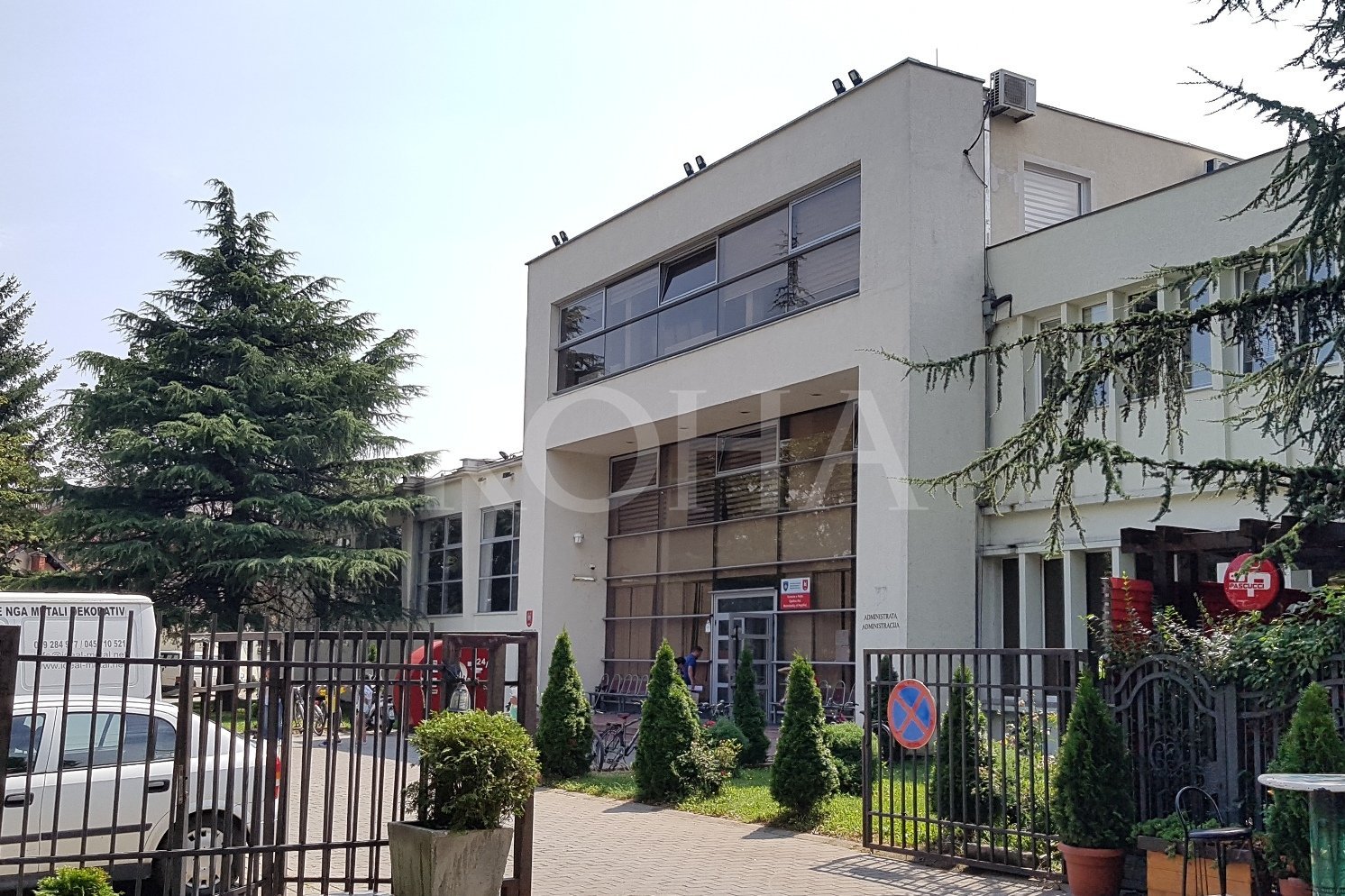 Komuna e Pejës 13 mijë euro shpenzime për udhëtime jashtë vendit për gjysmë viti