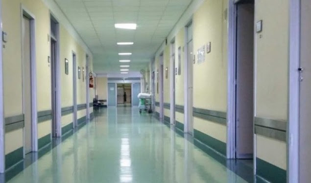 Punëtorët e Spitalit të Pejës ankohen për dallavere në konkurs, inspektorati e anulon