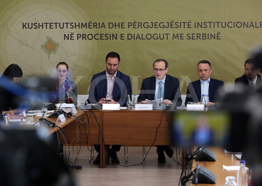 Opozita: dialogu të kthehet në pikën zero