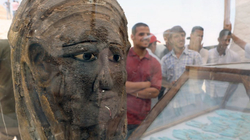 Hulumtuesit drejt hapjes së sarkofagut misterioz të Egjiptit të lashtë