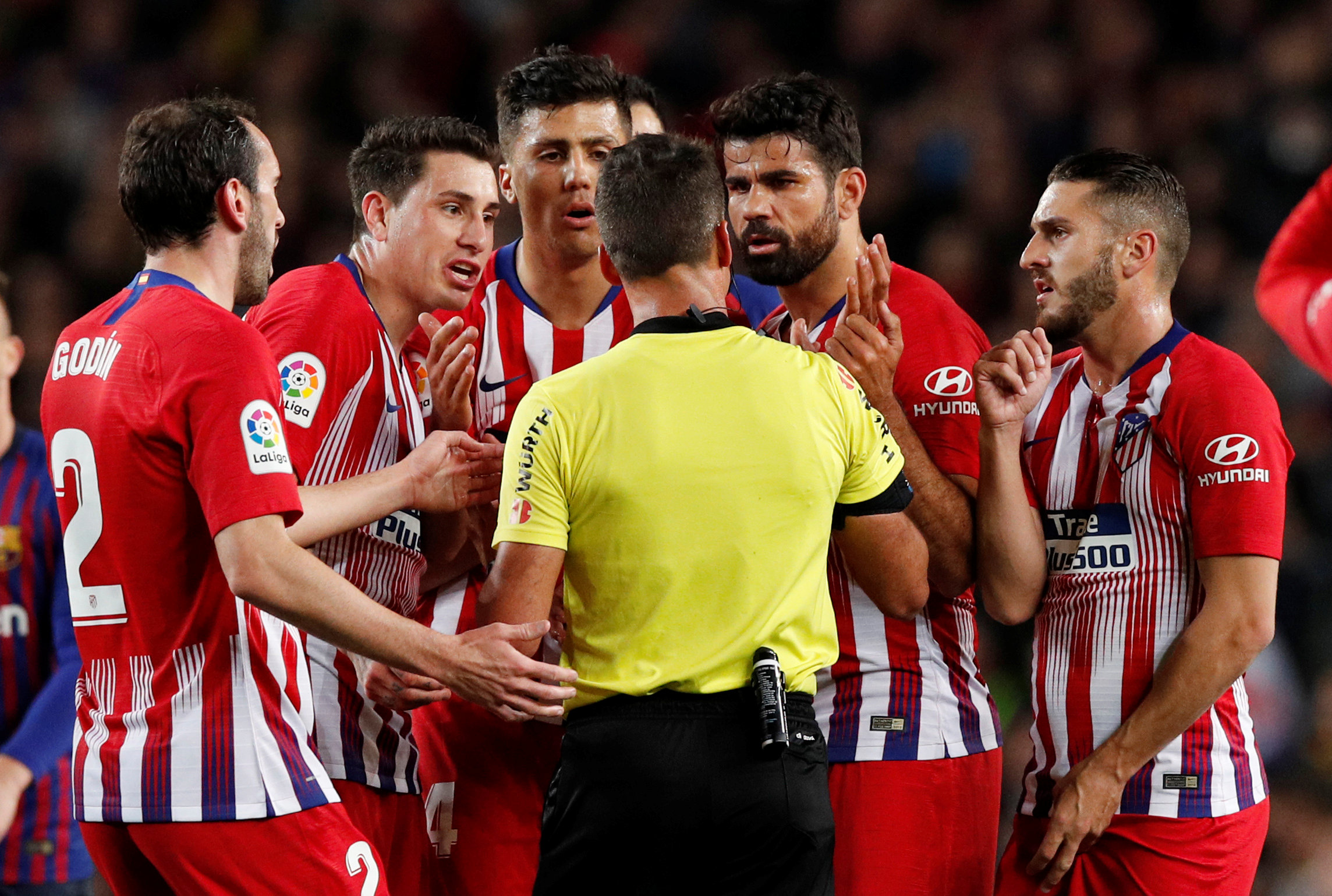 Diego Costa rrezikon suspendim të gjatë pas fyerjeve ndaj gjyqtarit