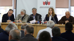 SBASHK-u paralajmëron grevë në arsim nëse vazhdon pezullimi nga Kushtetuesja