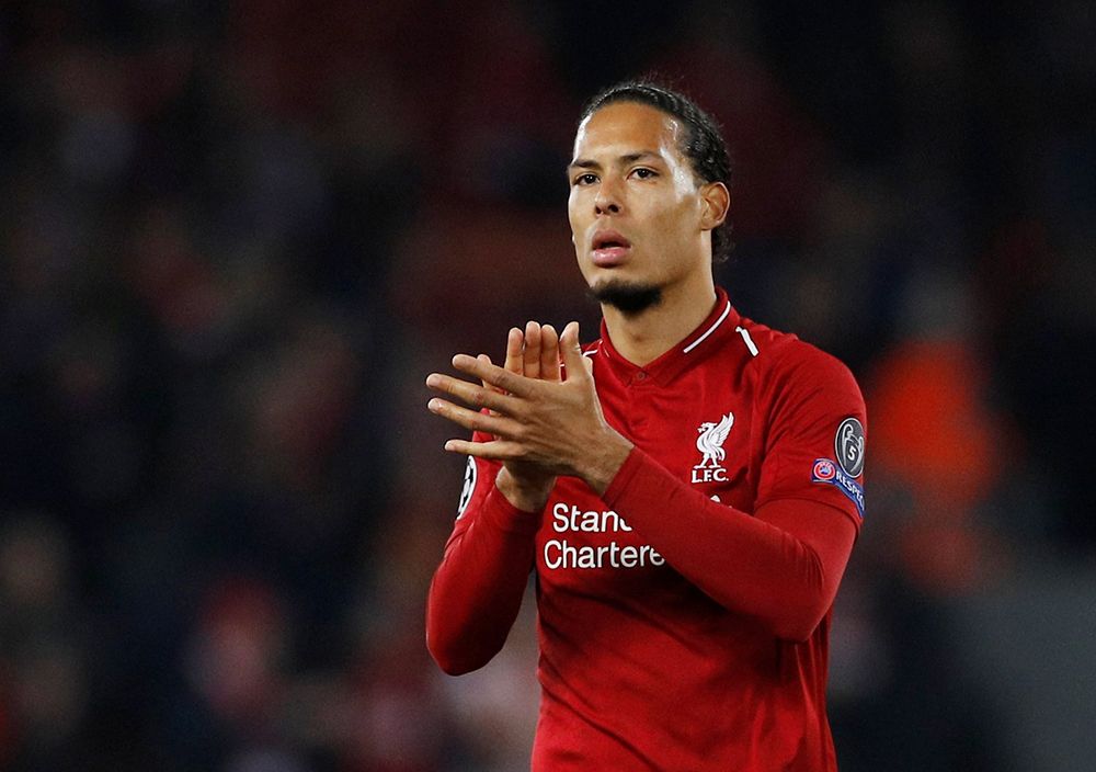 Van Dijk kërkon kohë për mbrojtjen e re të Liverpoolit